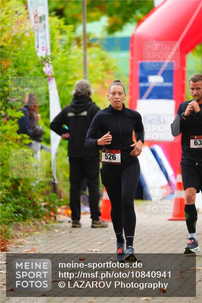 11.10.2026 - Bramfelder Halbmarathon 2026 LAZAROV Photography http://msf.ph/oto/10840941 11.10.2026 10:01:53 Laufen 526, 63 meine-sportfotos.de