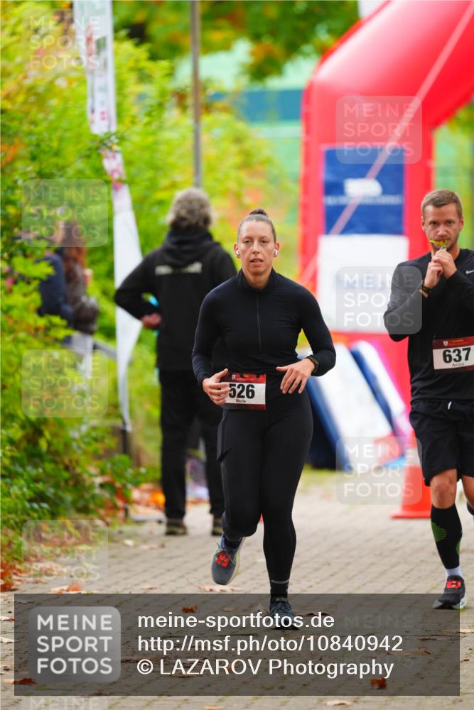 11.10.2026 - Bramfelder Halbmarathon 2026 LAZAROV Photography http://msf.ph/oto/10840942 11.10.2026 10:01:53 Laufen 526, 637 meine-sportfotos.de