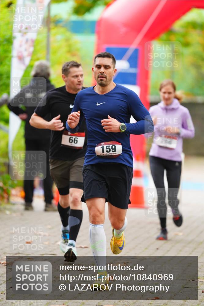 11.10.2026 - Bramfelder Halbmarathon 2026 LAZAROV Photography http://msf.ph/oto/10840969 11.10.2026 10:02:13 Laufen 66, 99, 159, 186 meine-sportfotos.de