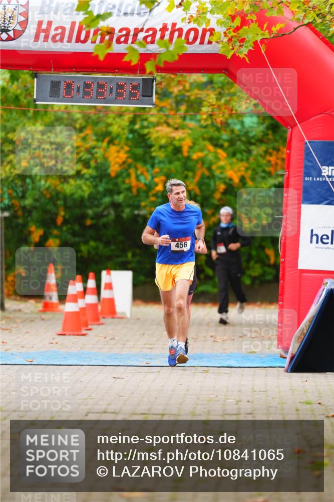 11.10.2026 - Bramfelder Halbmarathon 2026 LAZAROV Photography http://msf.ph/oto/10841065 11.10.2026 10:03:33 Laufen 456 meine-sportfotos.de