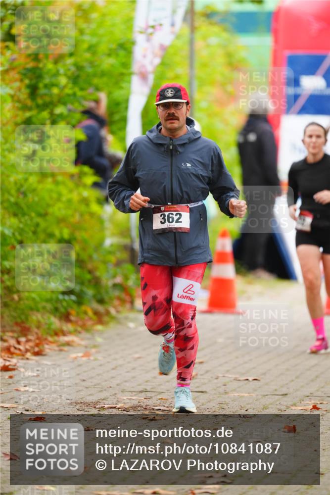 11.10.2026 - Bramfelder Halbmarathon 2026 LAZAROV Photography http://msf.ph/oto/10841087 11.10.2026 10:03:52 Laufen 362, 1 meine-sportfotos.de
