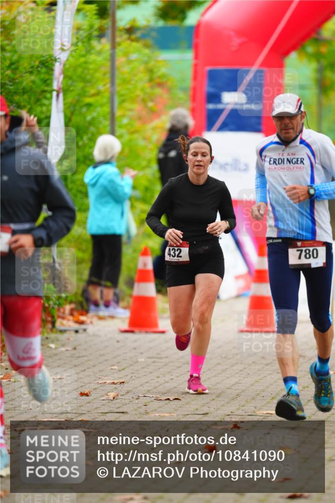 11.10.2026 - Bramfelder Halbmarathon 2026 LAZAROV Photography http://msf.ph/oto/10841090 11.10.2026 10:03:53 Laufen 432, 780 meine-sportfotos.de