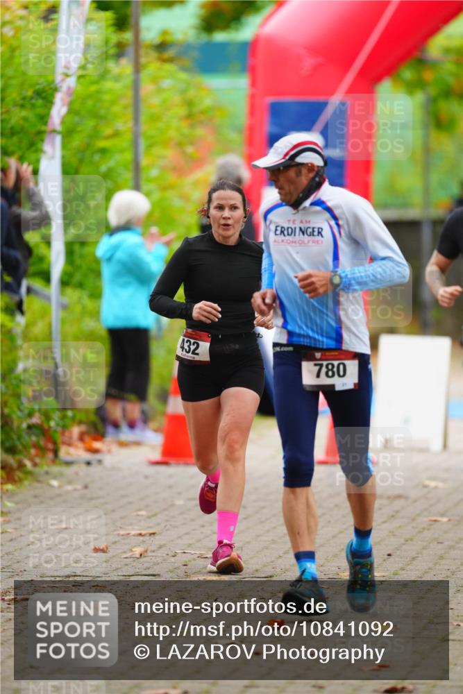 11.10.2026 - Bramfelder Halbmarathon 2026 LAZAROV Photography http://msf.ph/oto/10841092 11.10.2026 10:03:54 Laufen 432, 9, 780 meine-sportfotos.de
