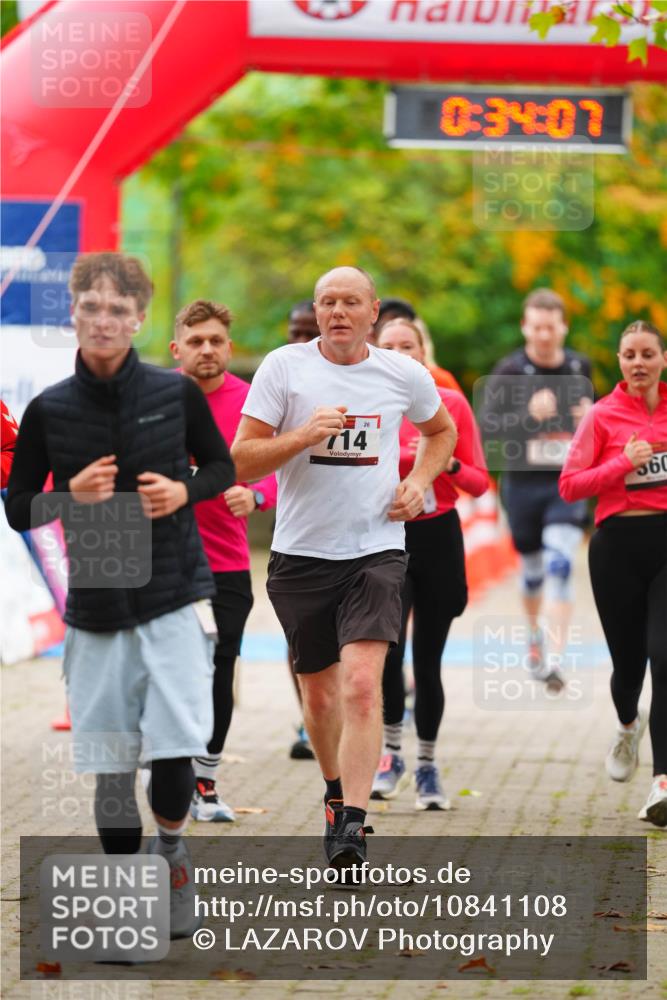 11.10.2026 - Bramfelder Halbmarathon 2026 LAZAROV Photography http://msf.ph/oto/10841108 11.10.2026 10:04:05 Laufen 0, 34, 07, 714, 1 meine-sportfotos.de