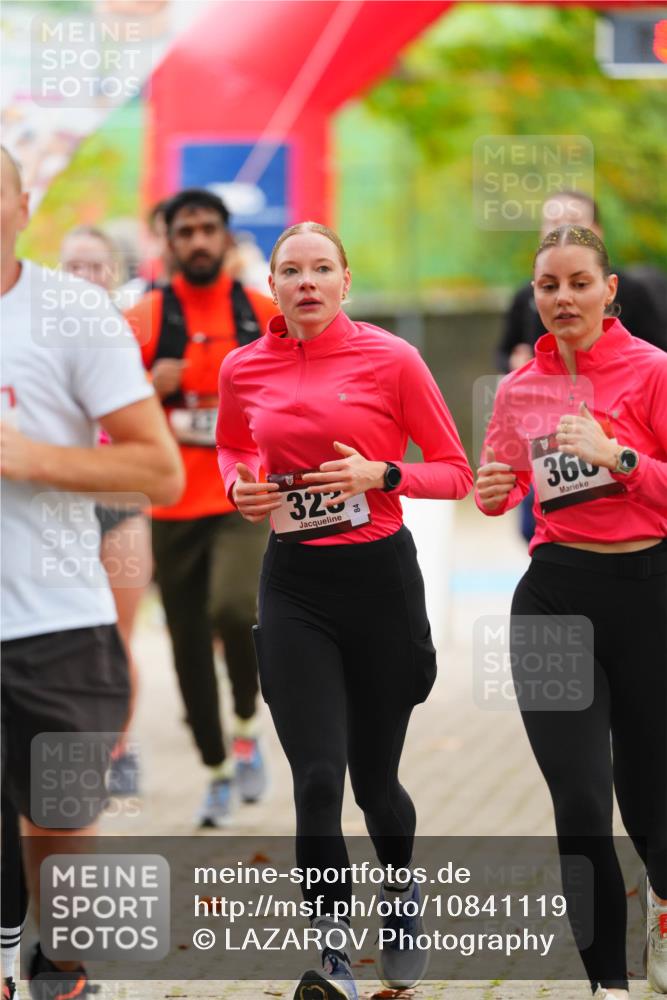 11.10.2026 - Bramfelder Halbmarathon 2026 LAZAROV Photography http://msf.ph/oto/10841119 11.10.2026 10:04:10 Laufen 323, 360 meine-sportfotos.de