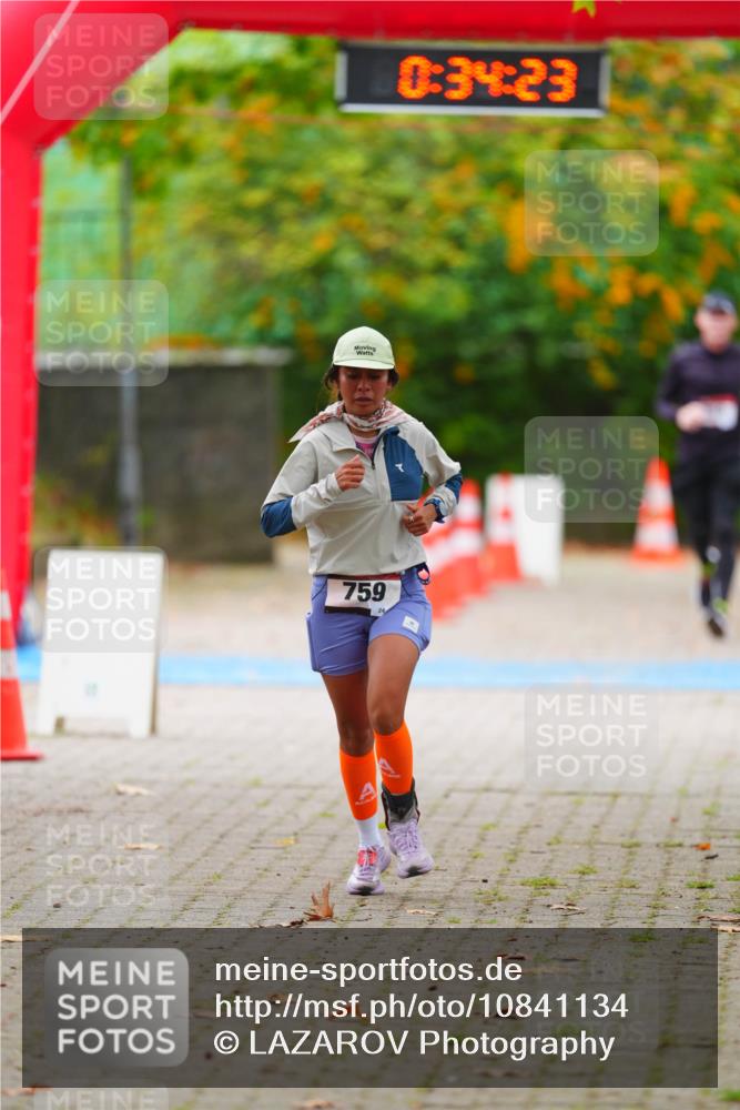 11.10.2026 - Bramfelder Halbmarathon 2026 LAZAROV Photography http://msf.ph/oto/10841134 11.10.2026 10:04:21 Laufen 759, 0, 34, 23 meine-sportfotos.de