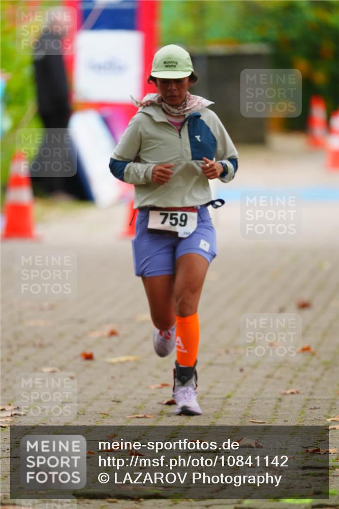 11.10.2026 - Bramfelder Halbmarathon 2026 LAZAROV Photography http://msf.ph/oto/10841142 11.10.2026 10:04:25 Laufen 759, 248 meine-sportfotos.de
