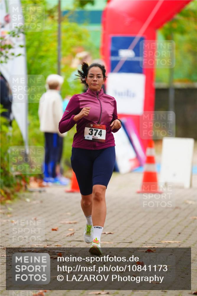 11.10.2026 - Bramfelder Halbmarathon 2026 LAZAROV Photography http://msf.ph/oto/10841173 11.10.2026 10:04:40 Laufen 374, 82 meine-sportfotos.de