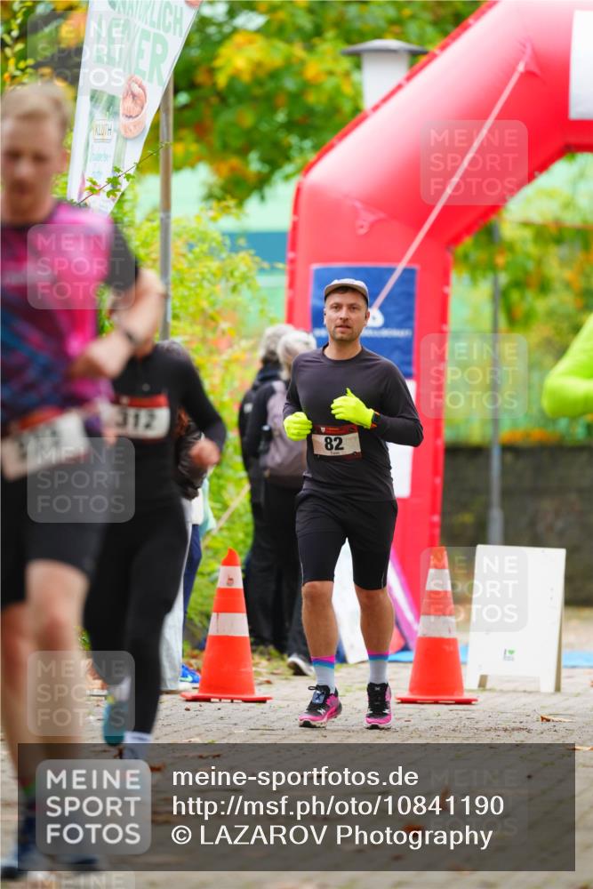 11.10.2026 - Bramfelder Halbmarathon 2026 LAZAROV Photography http://msf.ph/oto/10841190 11.10.2026 10:04:54 Laufen 82 meine-sportfotos.de