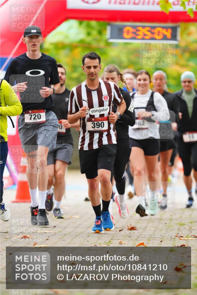 11.10.2026 - Bramfelder Halbmarathon 2026 LAZAROV Photography http://msf.ph/oto/10841210 11.10.2026 10:05:02 Laufen 720, 390, 999, 0, 35, 04, 163, 10 meine-sportfotos.de