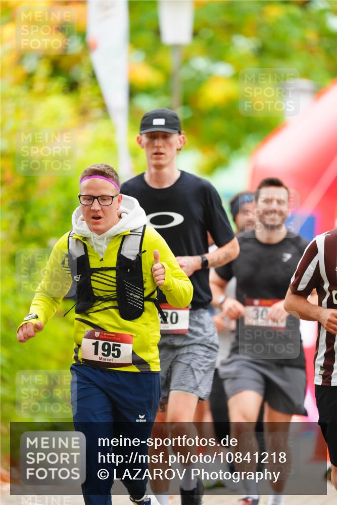 11.10.2026 - Bramfelder Halbmarathon 2026 LAZAROV Photography http://msf.ph/oto/10841218 11.10.2026 10:05:05 Laufen 385, 195, 10, 30 meine-sportfotos.de