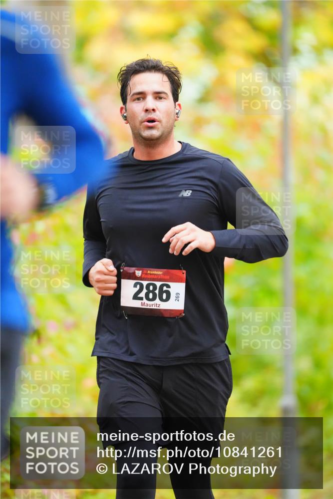 11.10.2026 - Bramfelder Halbmarathon 2026 LAZAROV Photography http://msf.ph/oto/10841261 11.10.2026 10:05:34 Laufen 35, 286 meine-sportfotos.de