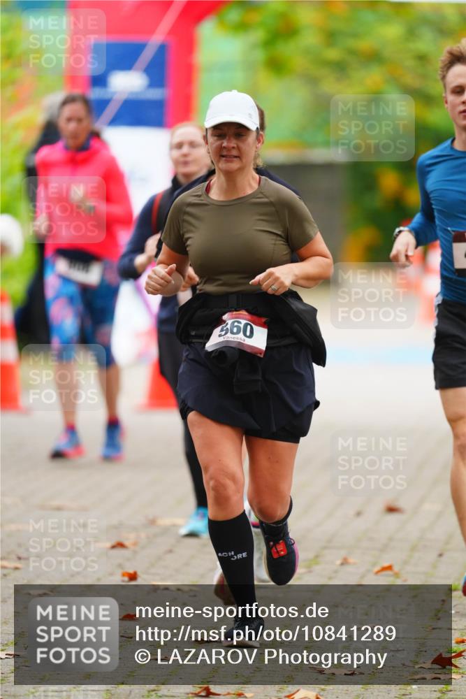 11.10.2026 - Bramfelder Halbmarathon 2026 LAZAROV Photography http://msf.ph/oto/10841289 11.10.2026 10:05:51 Laufen 360 meine-sportfotos.de