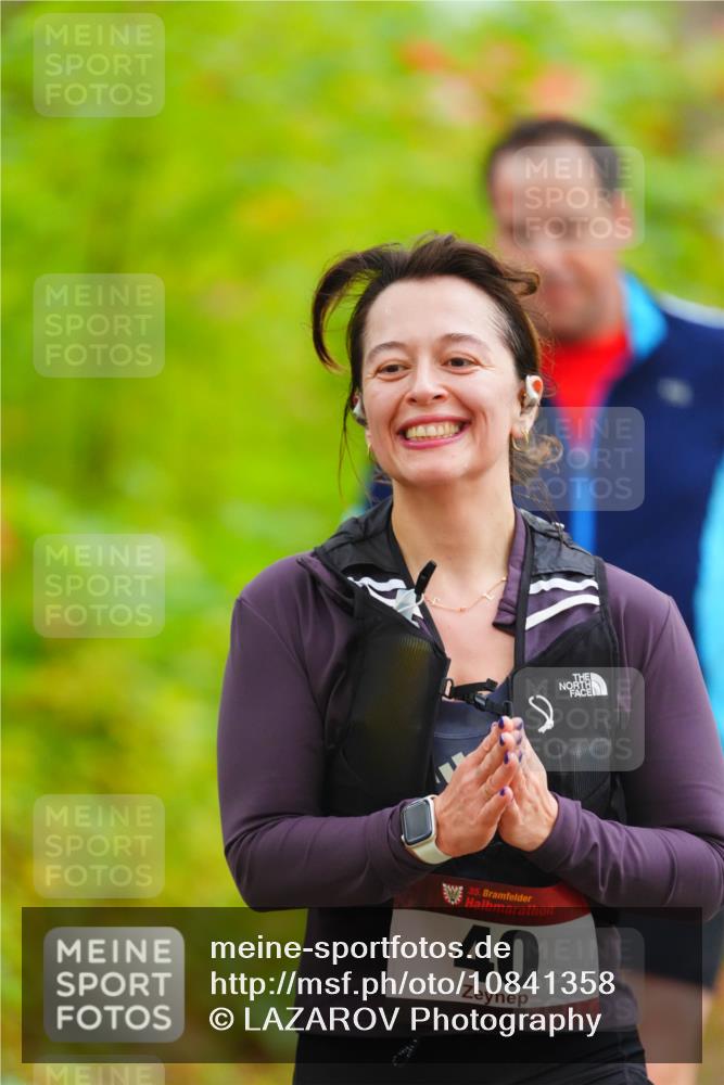 11.10.2026 - Bramfelder Halbmarathon 2026 LAZAROV Photography http://msf.ph/oto/10841358 11.10.2026 10:06:36 Laufen 35, 40 meine-sportfotos.de