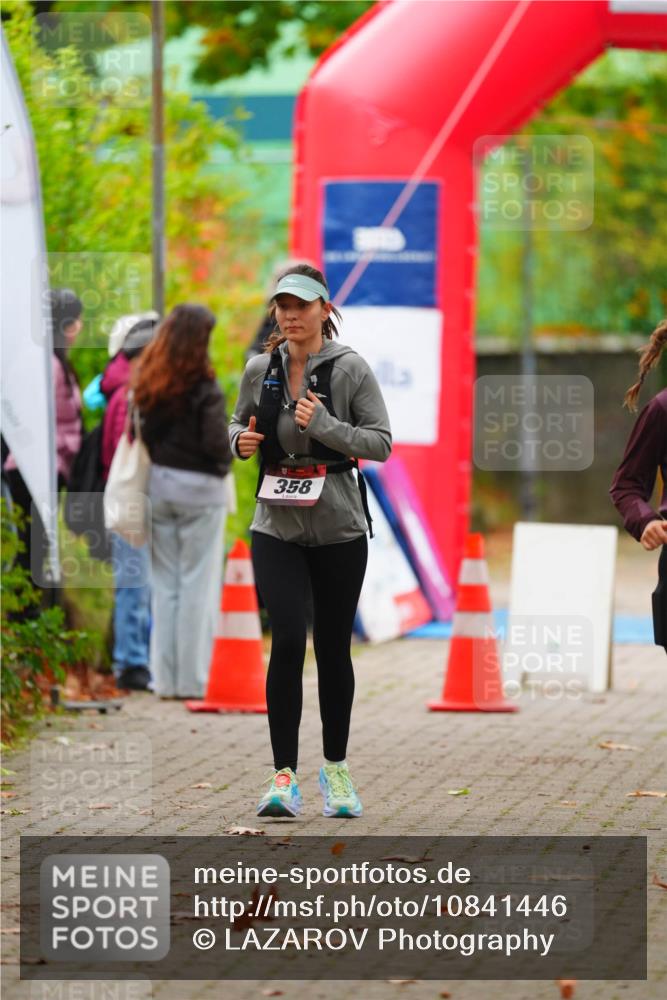 11.10.2026 - Bramfelder Halbmarathon 2026 LAZAROV Photography http://msf.ph/oto/10841446 11.10.2026 10:08:32 Laufen 358 meine-sportfotos.de