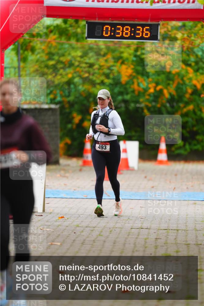 11.10.2026 - Bramfelder Halbmarathon 2026 LAZAROV Photography http://msf.ph/oto/10841452 11.10.2026 10:08:34 Laufen 493 meine-sportfotos.de