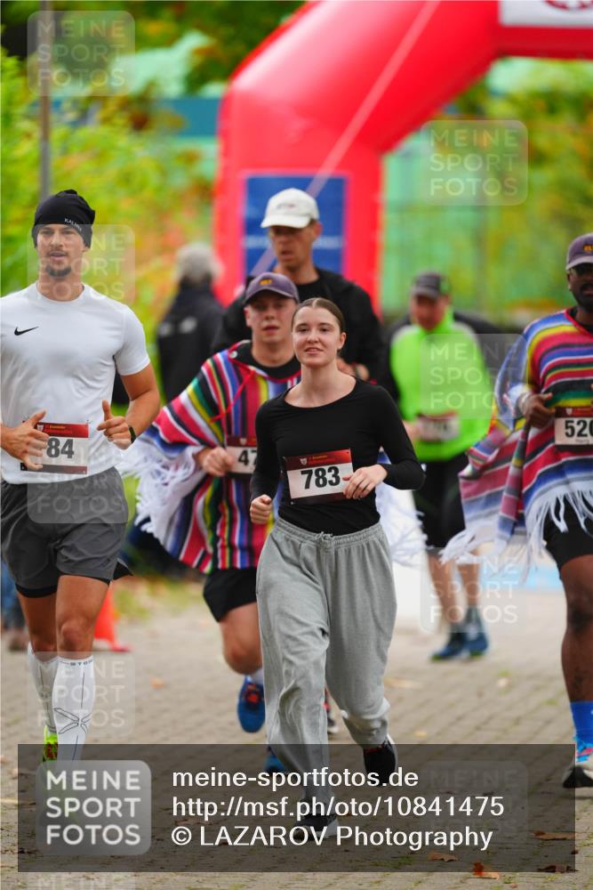11.10.2026 - Bramfelder Halbmarathon 2026 LAZAROV Photography http://msf.ph/oto/10841475 11.10.2026 10:09:10 Laufen 84, 47, 783, 520 meine-sportfotos.de