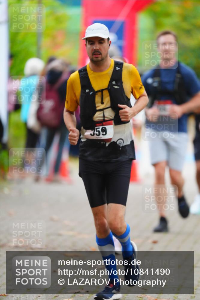 11.10.2026 - Bramfelder Halbmarathon 2026 LAZAROV Photography http://msf.ph/oto/10841490 11.10.2026 10:09:31 Laufen 359 meine-sportfotos.de
