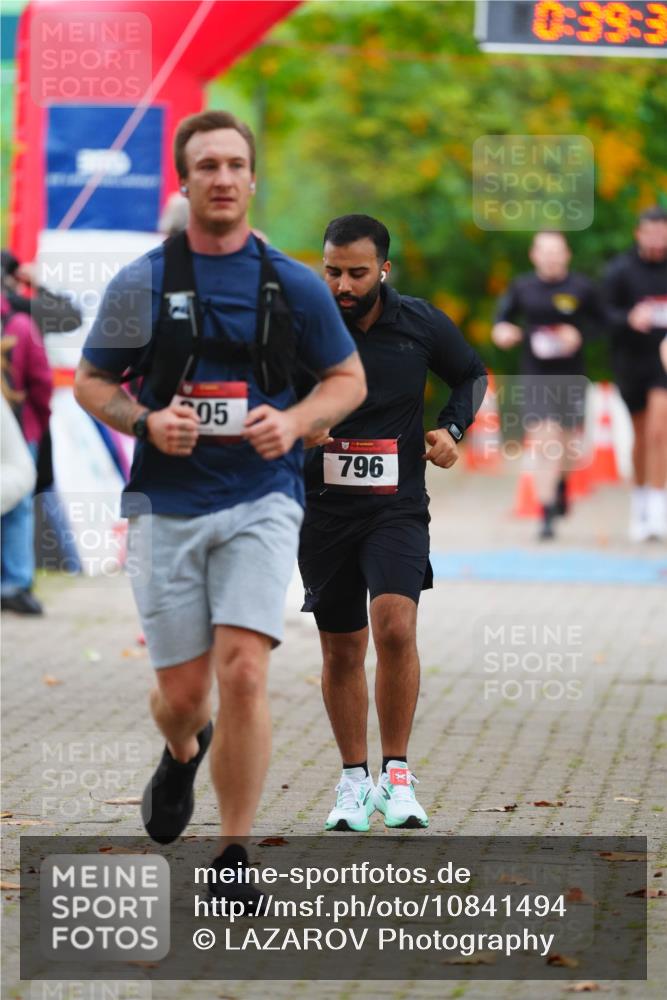 11.10.2026 - Bramfelder Halbmarathon 2026 LAZAROV Photography http://msf.ph/oto/10841494 11.10.2026 10:09:33 Laufen 05, 796, 0, 39, 3 meine-sportfotos.de