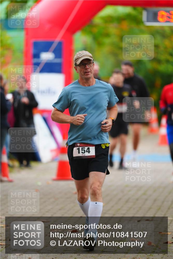 11.10.2026 - Bramfelder Halbmarathon 2026 LAZAROV Photography http://msf.ph/oto/10841507 11.10.2026 10:09:41 Laufen 154 meine-sportfotos.de