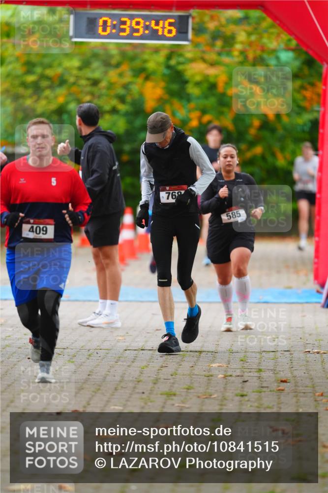 11.10.2026 - Bramfelder Halbmarathon 2026 LAZAROV Photography http://msf.ph/oto/10841515 11.10.2026 10:09:44 Laufen 409, 0, 39, 46, 76, 585 meine-sportfotos.de