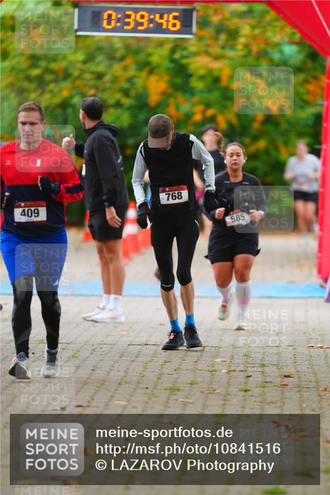 11.10.2026 - Bramfelder Halbmarathon 2026 LAZAROV Photography http://msf.ph/oto/10841516 11.10.2026 10:09:44 Laufen 0, 39, 46, 409, 768, 585 meine-sportfotos.de