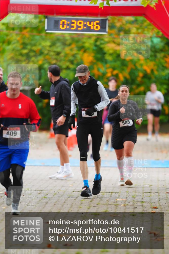 11.10.2026 - Bramfelder Halbmarathon 2026 LAZAROV Photography http://msf.ph/oto/10841517 11.10.2026 10:09:44 Laufen 0, 39, 46, 409, 585 meine-sportfotos.de