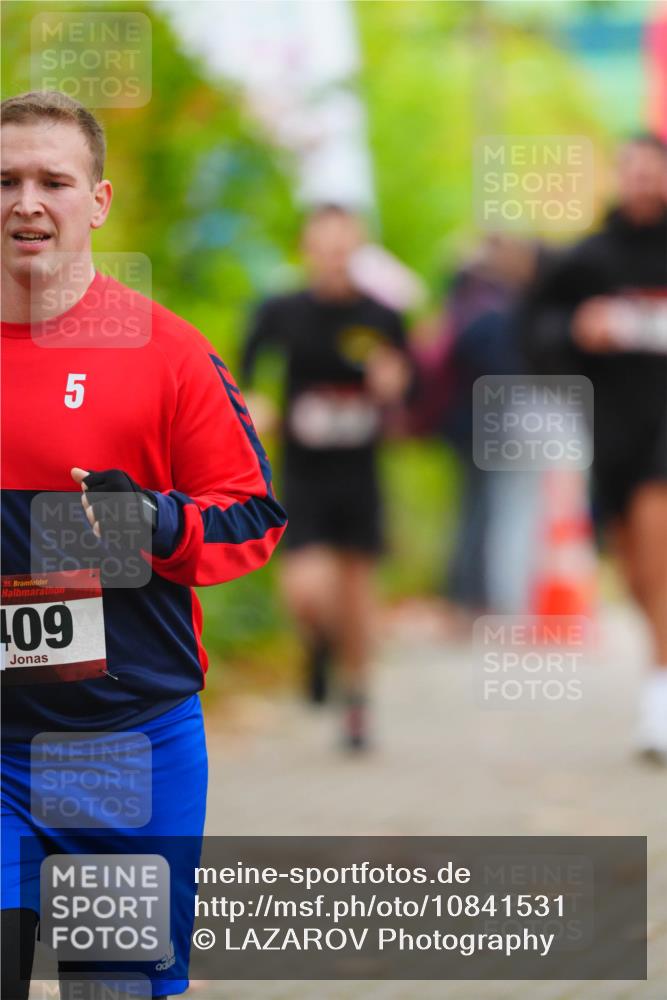 11.10.2026 - Bramfelder Halbmarathon 2026 LAZAROV Photography http://msf.ph/oto/10841531 11.10.2026 10:09:51 Laufen 35, 109, 5 meine-sportfotos.de
