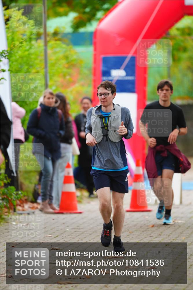 11.10.2026 - Bramfelder Halbmarathon 2026 LAZAROV Photography http://msf.ph/oto/10841536 11.10.2026 10:09:55 Laufen  meine-sportfotos.de