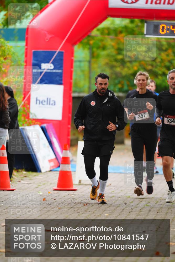 11.10.2026 - Bramfelder Halbmarathon 2026 LAZAROV Photography http://msf.ph/oto/10841547 11.10.2026 10:10:08 Laufen 0, 4, 357, 534 meine-sportfotos.de