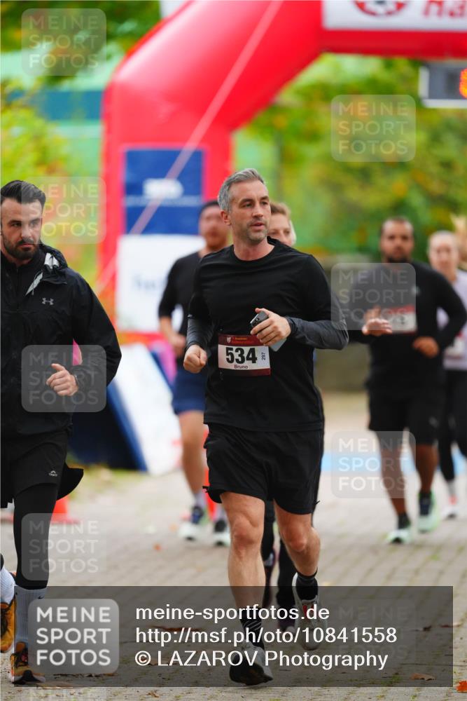 11.10.2026 - Bramfelder Halbmarathon 2026 LAZAROV Photography http://msf.ph/oto/10841558 11.10.2026 10:10:12 Laufen 534 meine-sportfotos.de