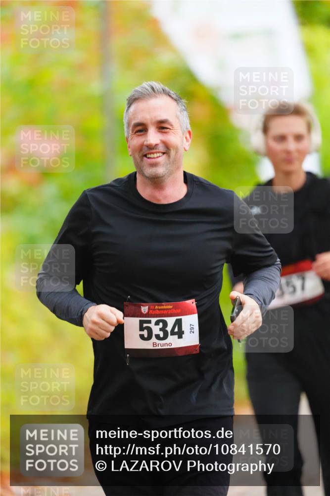 11.10.2026 - Bramfelder Halbmarathon 2026 LAZAROV Photography http://msf.ph/oto/10841570 11.10.2026 10:10:17 Laufen 35, 534, 297, 357 meine-sportfotos.de