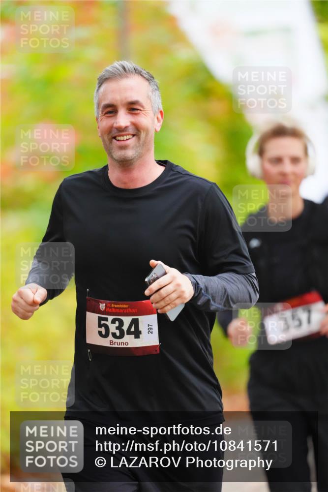 11.10.2026 - Bramfelder Halbmarathon 2026 LAZAROV Photography http://msf.ph/oto/10841571 11.10.2026 10:10:17 Laufen 35, 534, 357 meine-sportfotos.de