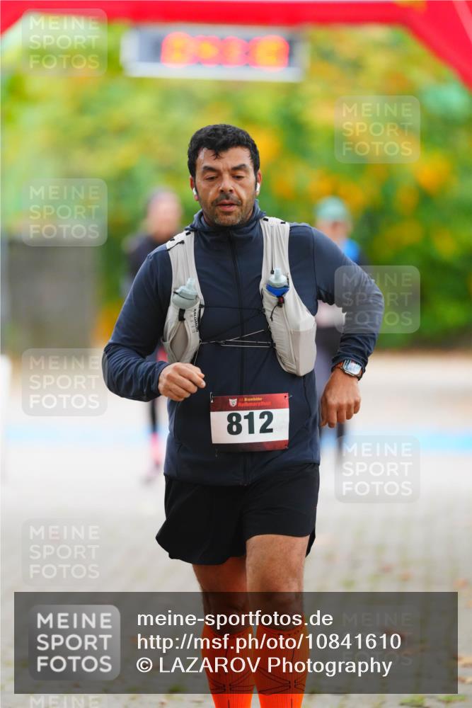 11.10.2026 - Bramfelder Halbmarathon 2026 LAZAROV Photography http://msf.ph/oto/10841610 11.10.2026 10:11:08 Laufen 812 meine-sportfotos.de