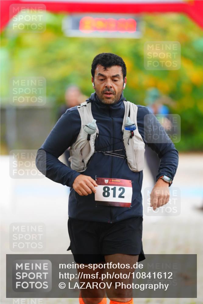 11.10.2026 - Bramfelder Halbmarathon 2026 LAZAROV Photography http://msf.ph/oto/10841612 11.10.2026 10:11:09 Laufen 812 meine-sportfotos.de