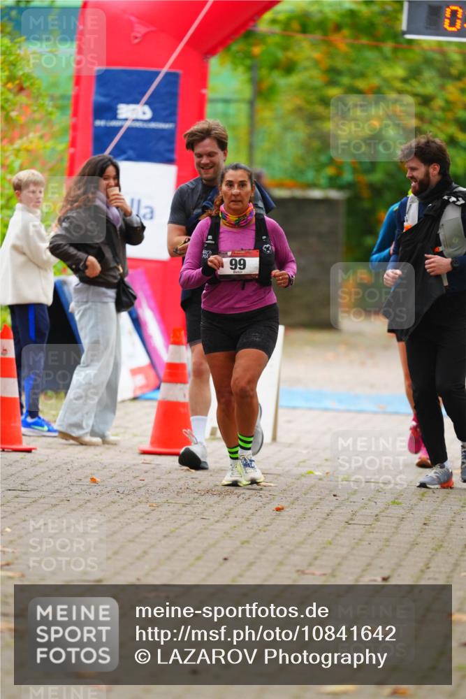 11.10.2026 - Bramfelder Halbmarathon 2026 LAZAROV Photography http://msf.ph/oto/10841642 11.10.2026 10:11:53 Laufen 99 meine-sportfotos.de