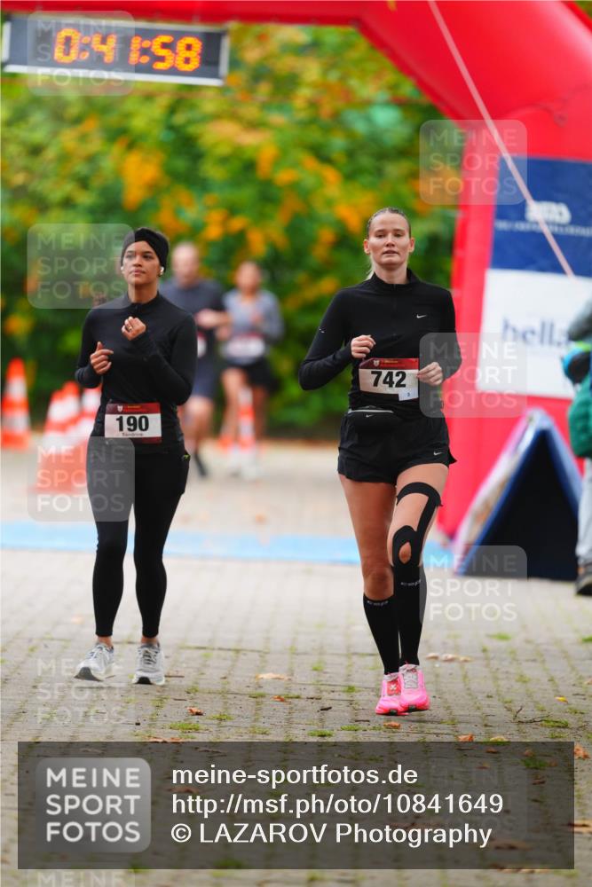 11.10.2026 - Bramfelder Halbmarathon 2026 LAZAROV Photography http://msf.ph/oto/10841649 11.10.2026 10:11:55 Laufen 10, 41, 58, 190, 742 meine-sportfotos.de