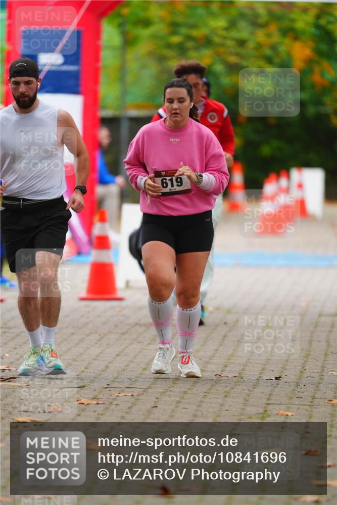 11.10.2026 - Bramfelder Halbmarathon 2026 LAZAROV Photography http://msf.ph/oto/10841696 11.10.2026 10:12:22 Laufen 619 meine-sportfotos.de
