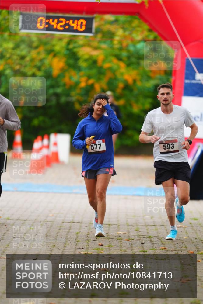 11.10.2026 - Bramfelder Halbmarathon 2026 LAZAROV Photography http://msf.ph/oto/10841713 11.10.2026 10:12:38 Laufen 0, 42, 40, 293, 577, 593 meine-sportfotos.de