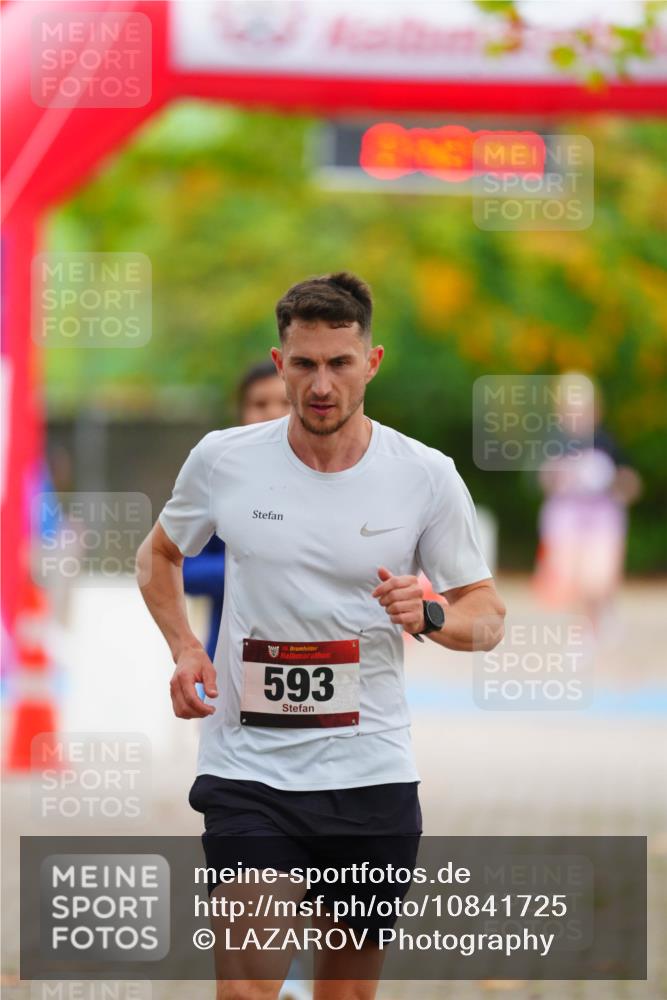 11.10.2026 - Bramfelder Halbmarathon 2026 LAZAROV Photography http://msf.ph/oto/10841725 11.10.2026 10:12:42 Laufen 593 meine-sportfotos.de