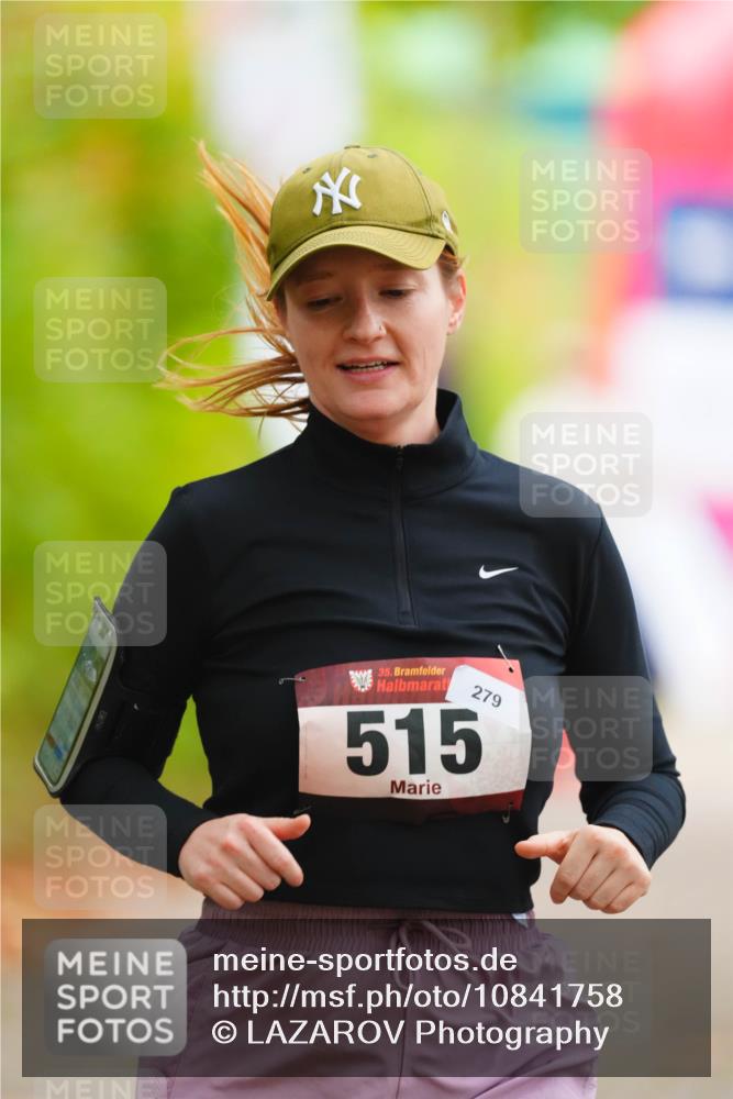 11.10.2026 - Bramfelder Halbmarathon 2026 LAZAROV Photography http://msf.ph/oto/10841758 11.10.2026 10:13:03 Laufen 35, 279, 515 meine-sportfotos.de