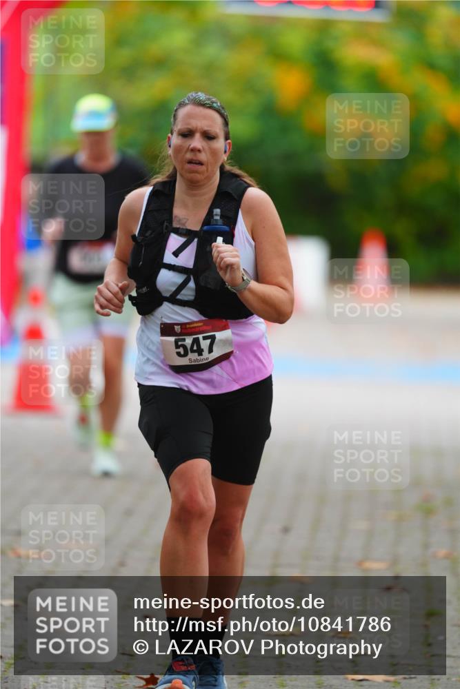 11.10.2026 - Bramfelder Halbmarathon 2026 LAZAROV Photography http://msf.ph/oto/10841786 11.10.2026 10:13:21 Laufen 547 meine-sportfotos.de