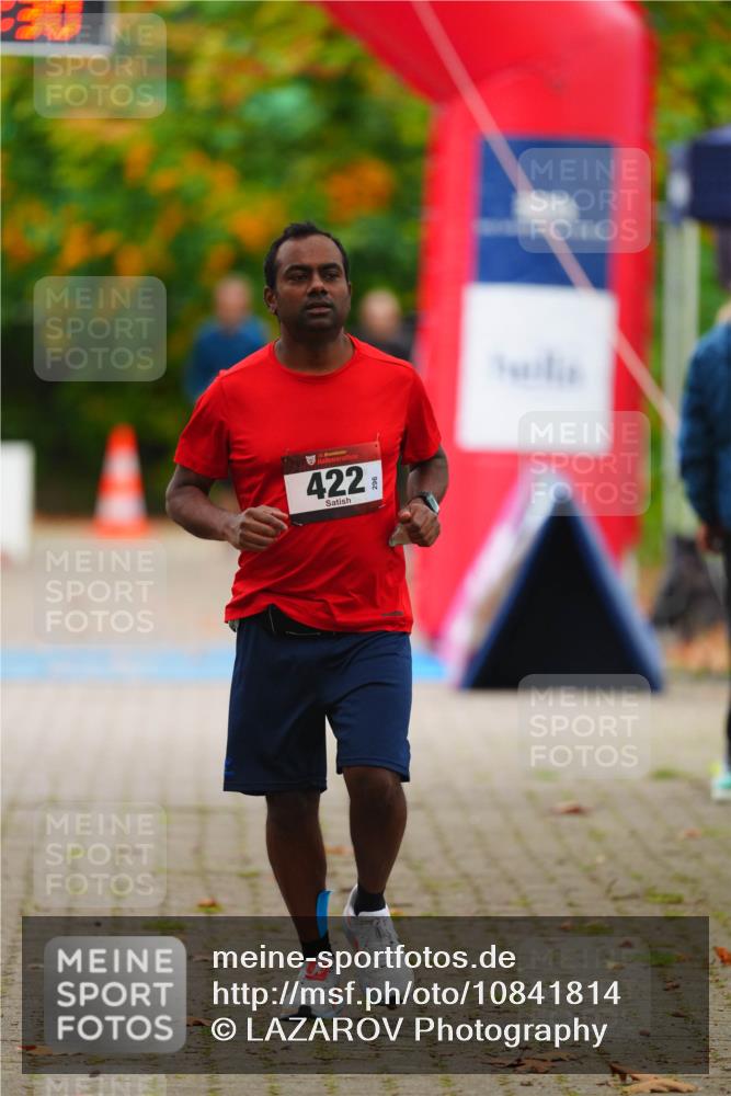 11.10.2026 - Bramfelder Halbmarathon 2026 LAZAROV Photography http://msf.ph/oto/10841814 11.10.2026 10:14:28 Laufen 422 meine-sportfotos.de