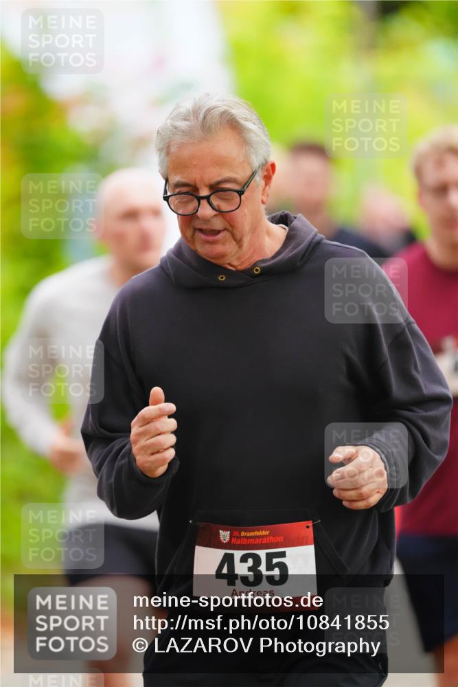 11.10.2026 - Bramfelder Halbmarathon 2026 LAZAROV Photography http://msf.ph/oto/10841855 11.10.2026 10:14:56 Laufen 35, 435 meine-sportfotos.de