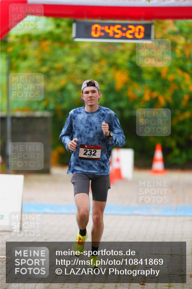 11.10.2026 - Bramfelder Halbmarathon 2026 LAZAROV Photography http://msf.ph/oto/10841869 11.10.2026 10:15:18 Laufen 0, 45, 20, 232 meine-sportfotos.de