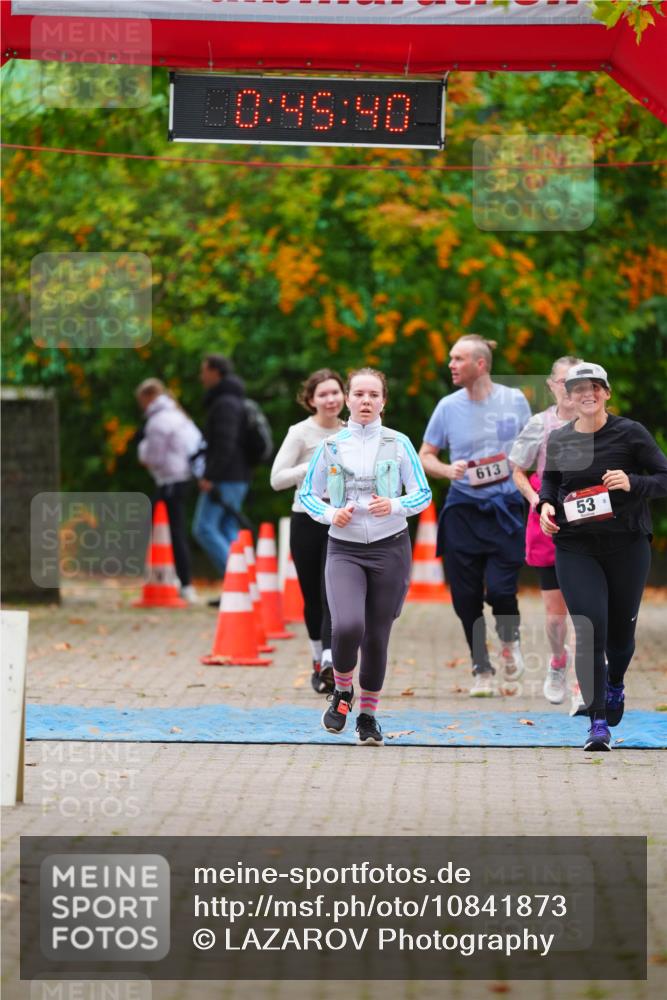 11.10.2026 - Bramfelder Halbmarathon 2026 LAZAROV Photography http://msf.ph/oto/10841873 11.10.2026 10:15:38 Laufen 50, 85, 80, 613, 53 meine-sportfotos.de