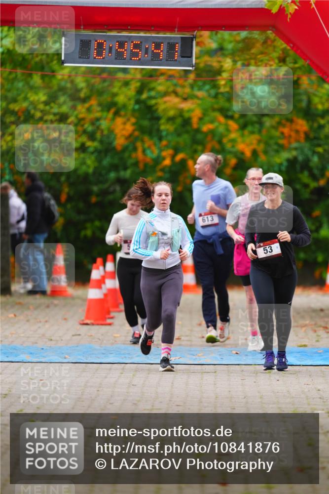 11.10.2026 - Bramfelder Halbmarathon 2026 LAZAROV Photography http://msf.ph/oto/10841876 11.10.2026 10:15:39 Laufen 10, 46, 9, 613, 53 meine-sportfotos.de