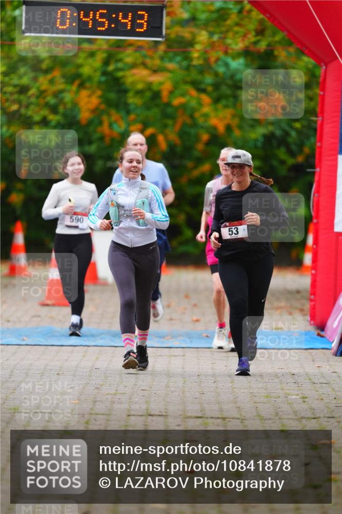 11.10.2026 - Bramfelder Halbmarathon 2026 LAZAROV Photography http://msf.ph/oto/10841878 11.10.2026 10:15:40 Laufen 0, 45, 43, 590, 53 meine-sportfotos.de