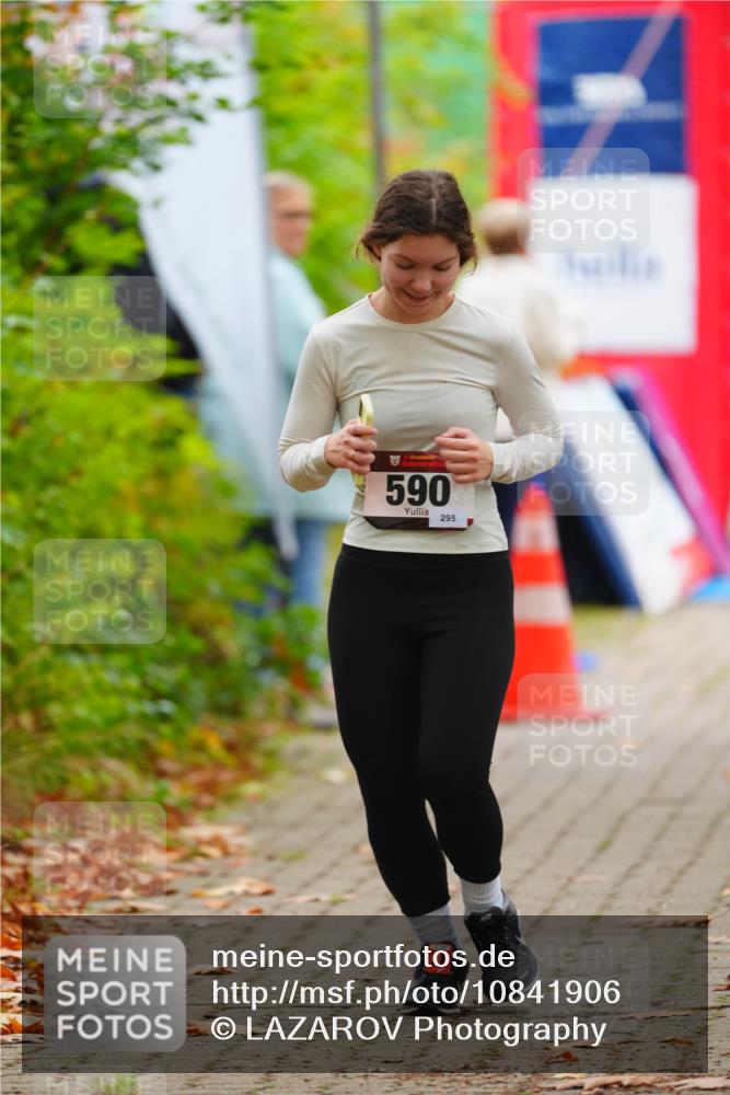 11.10.2026 - Bramfelder Halbmarathon 2026 LAZAROV Photography http://msf.ph/oto/10841906 11.10.2026 10:15:52 Laufen 590, 295 meine-sportfotos.de
