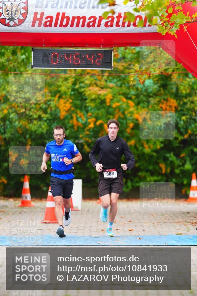11.10.2026 - Bramfelder Halbmarathon 2026 LAZAROV Photography http://msf.ph/oto/10841933 11.10.2026 10:16:40 Laufen 19, 363 meine-sportfotos.de